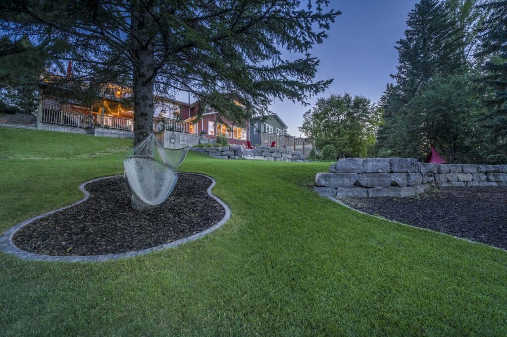 Landscape maintenance | Oasis Landscaping